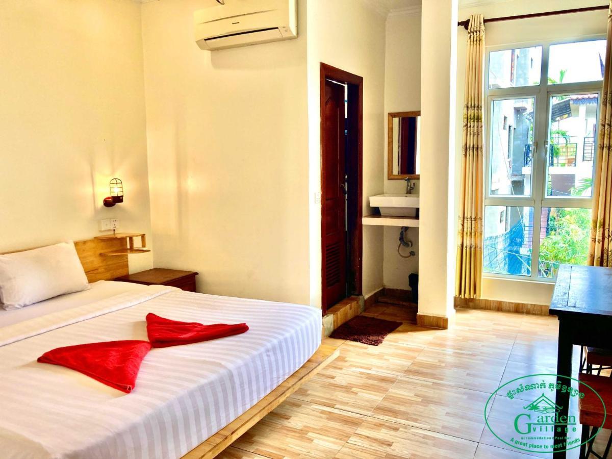 Garden Village Guesthouse & Pool Bar سيام ريب المظهر الخارجي الصورة