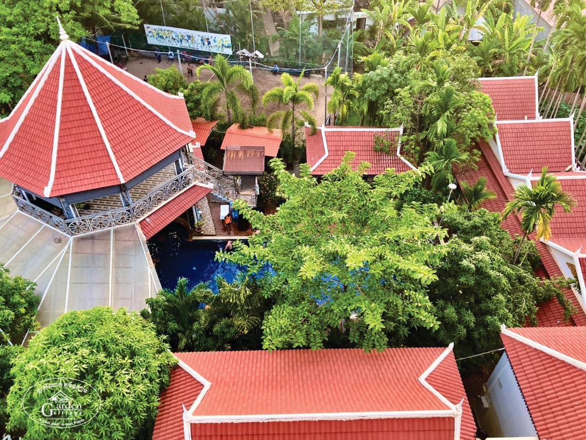 Garden Village Guesthouse & Pool Bar سيام ريب المظهر الخارجي الصورة